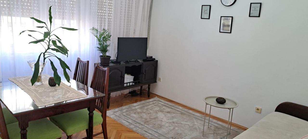 Apartment Bina Тиват Экстерьер фото
