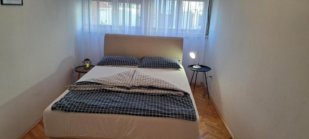Apartment Bina Тиват Экстерьер фото